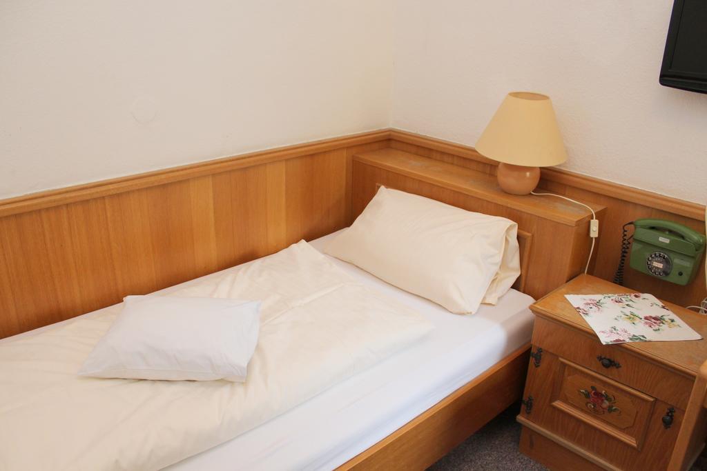 Hotel Hottmann Щутгарт Стая снимка